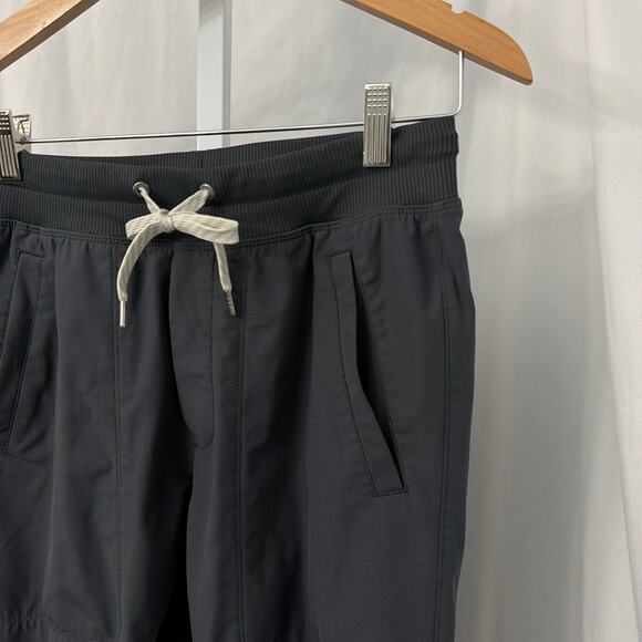 Vuori Meta Jogger Men’s Size Small Gray Activewear Casual Pants - Picture 7 of 10